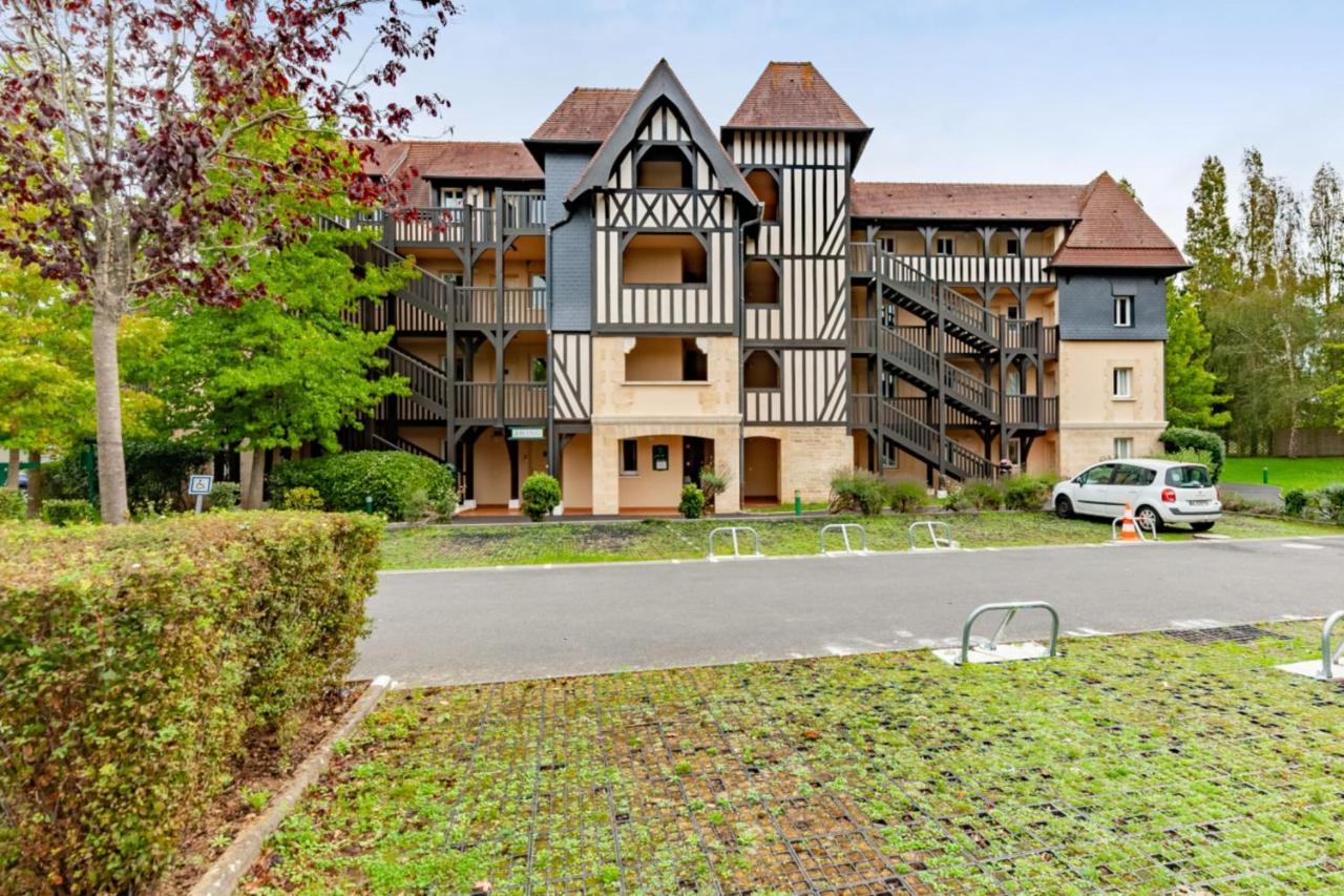 Nice 2-Br In A Residence With Pool - Deauville - Welkeys Exteriör bild