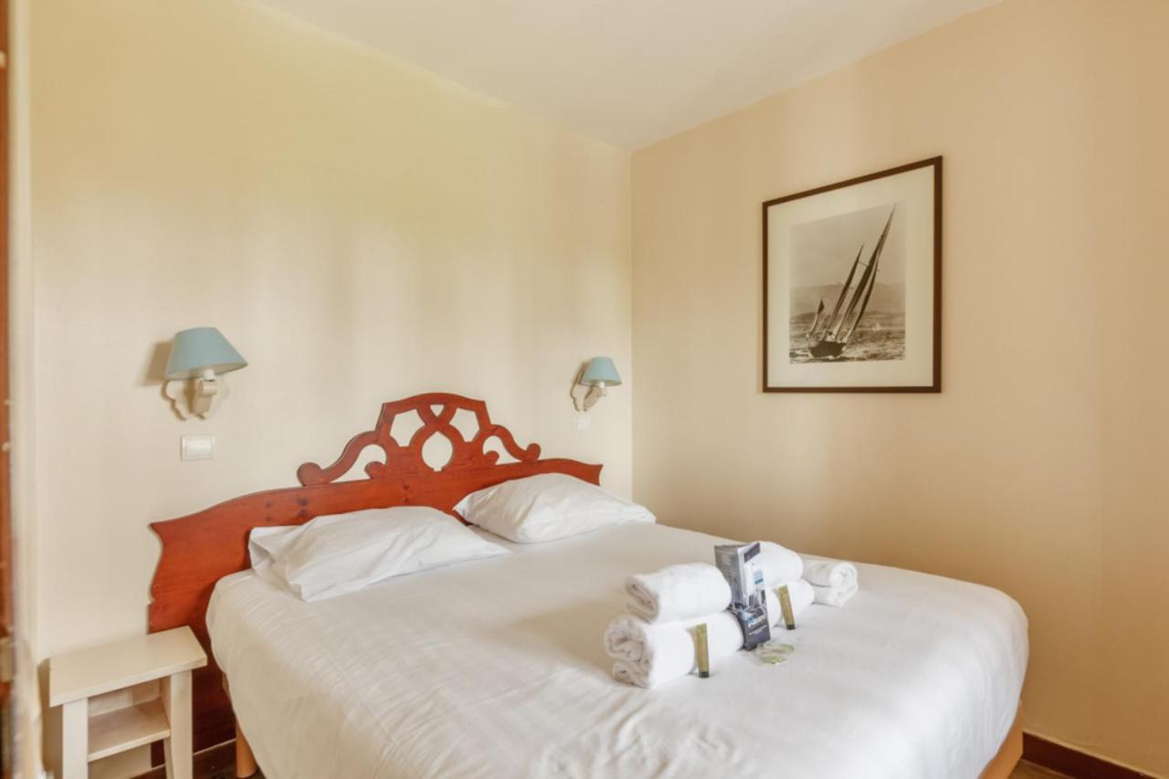 Nice 2-Br In A Residence With Pool - Deauville - Welkeys Exteriör bild